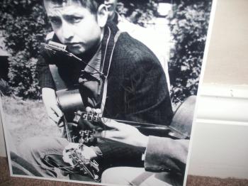 Image of Bob Dylan Autographed 8X10 Photo